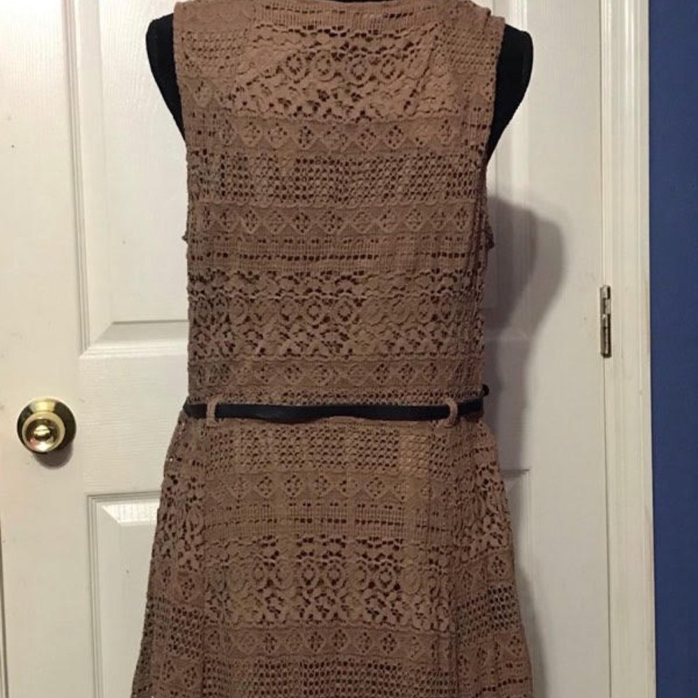 BROWN DRESS - Picture 4 of 4